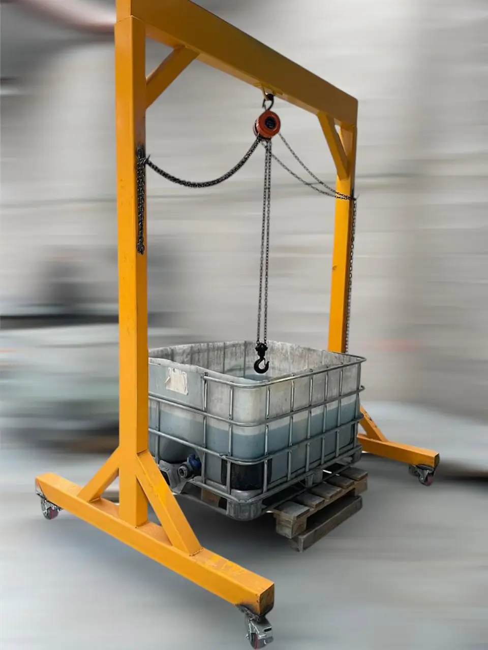 Grúa tipo pórtico fabricada para manejo de carga industrial