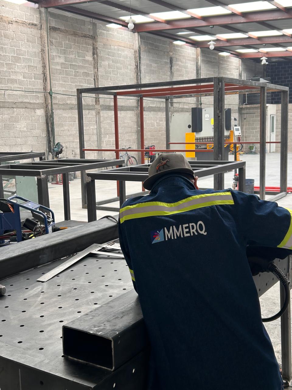Proceso de soldadura industrial especializada en Querétaro - MMERQ